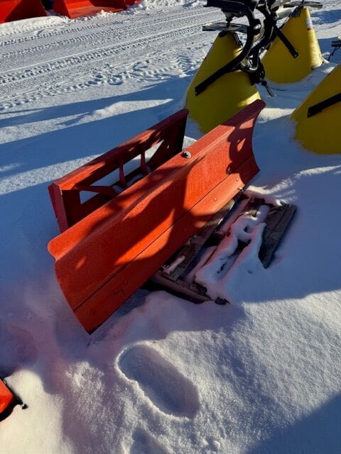 Kubota B2673 72″ – 11139