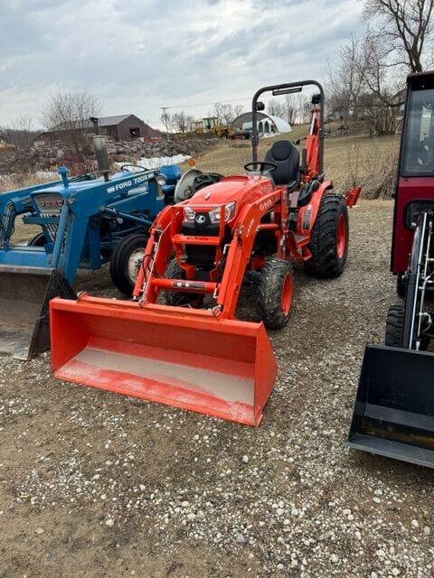 2020 Kubota LX3310HSD – 11111