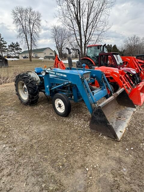 1972 Ford 3000 – 11125